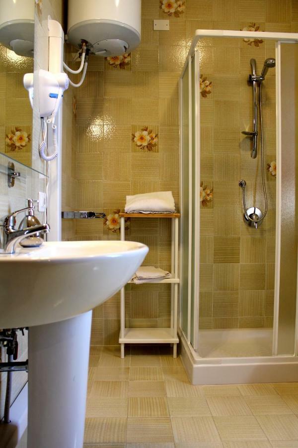 Gli Artisti Apartments & Rooms باغيريا المظهر الخارجي الصورة